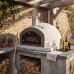 Expert generating wood fired ove… 2K